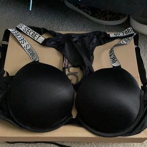 Victoria secret bra & pantie set